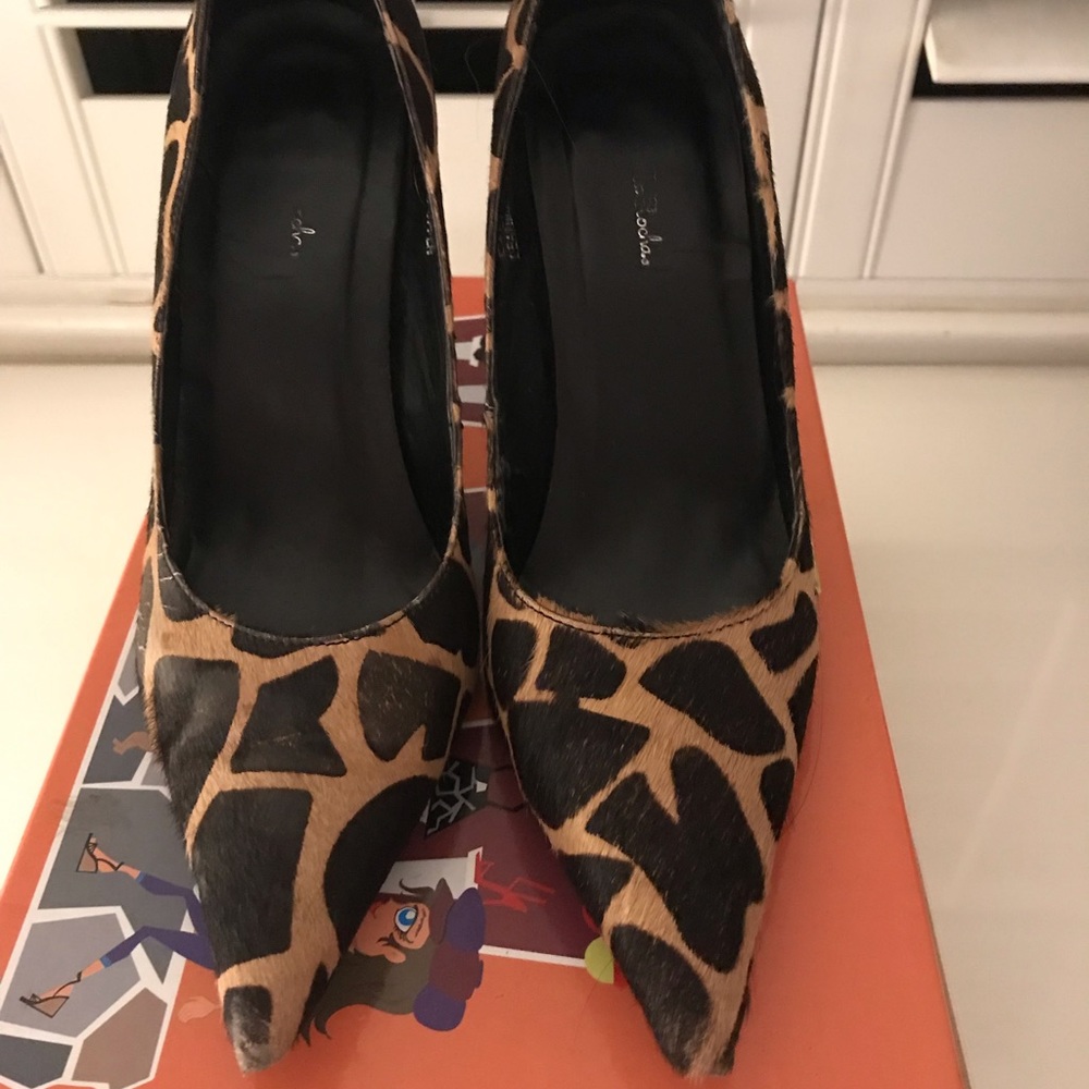 Shoes - Picture 6 of 6